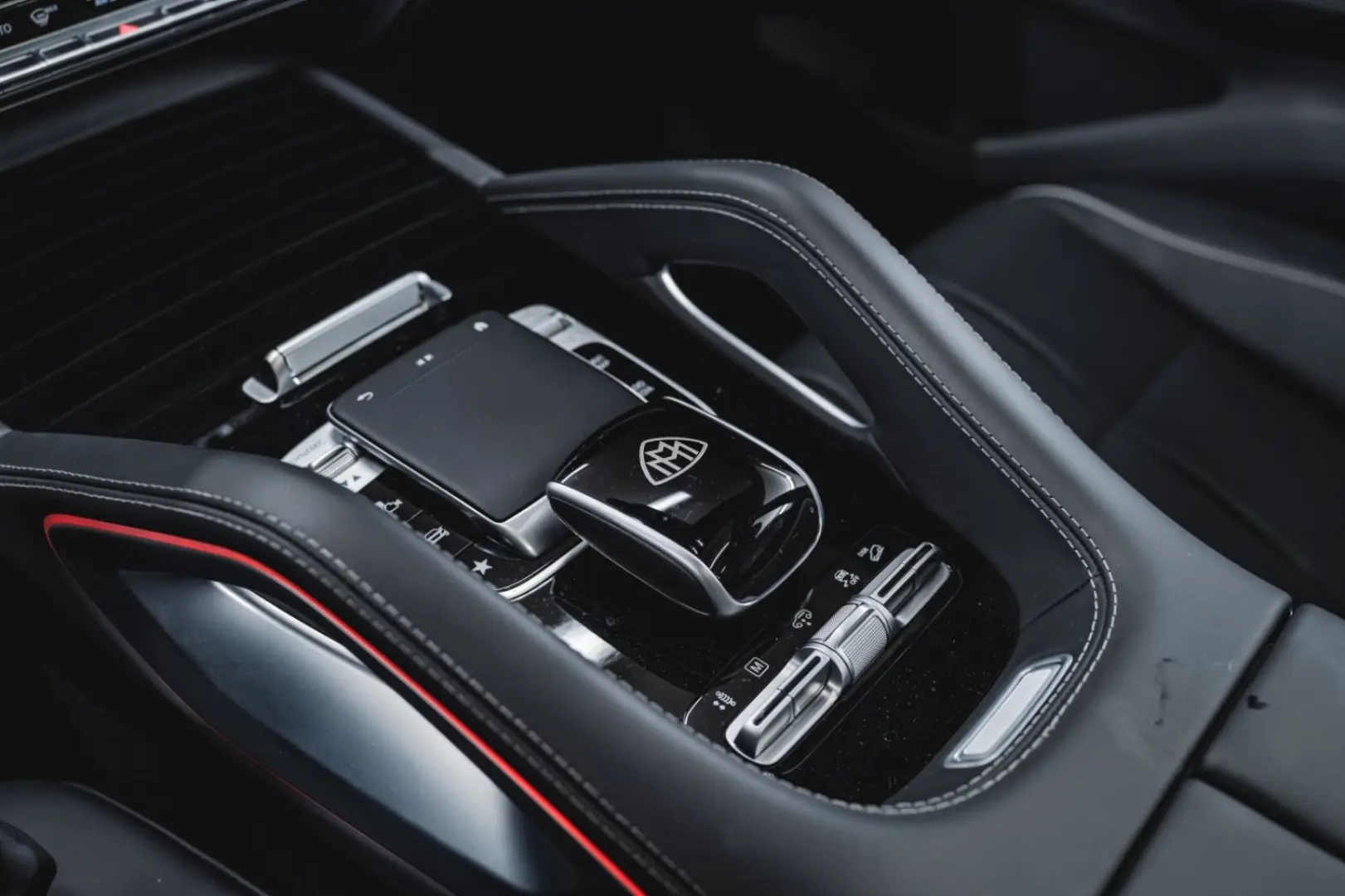 GLS 600 MAYBACH TWO-TONE FIRST HAND STOCK