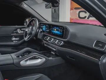 GLS 600 MAYBACH TWO-TONE FIRST HAND STOCK