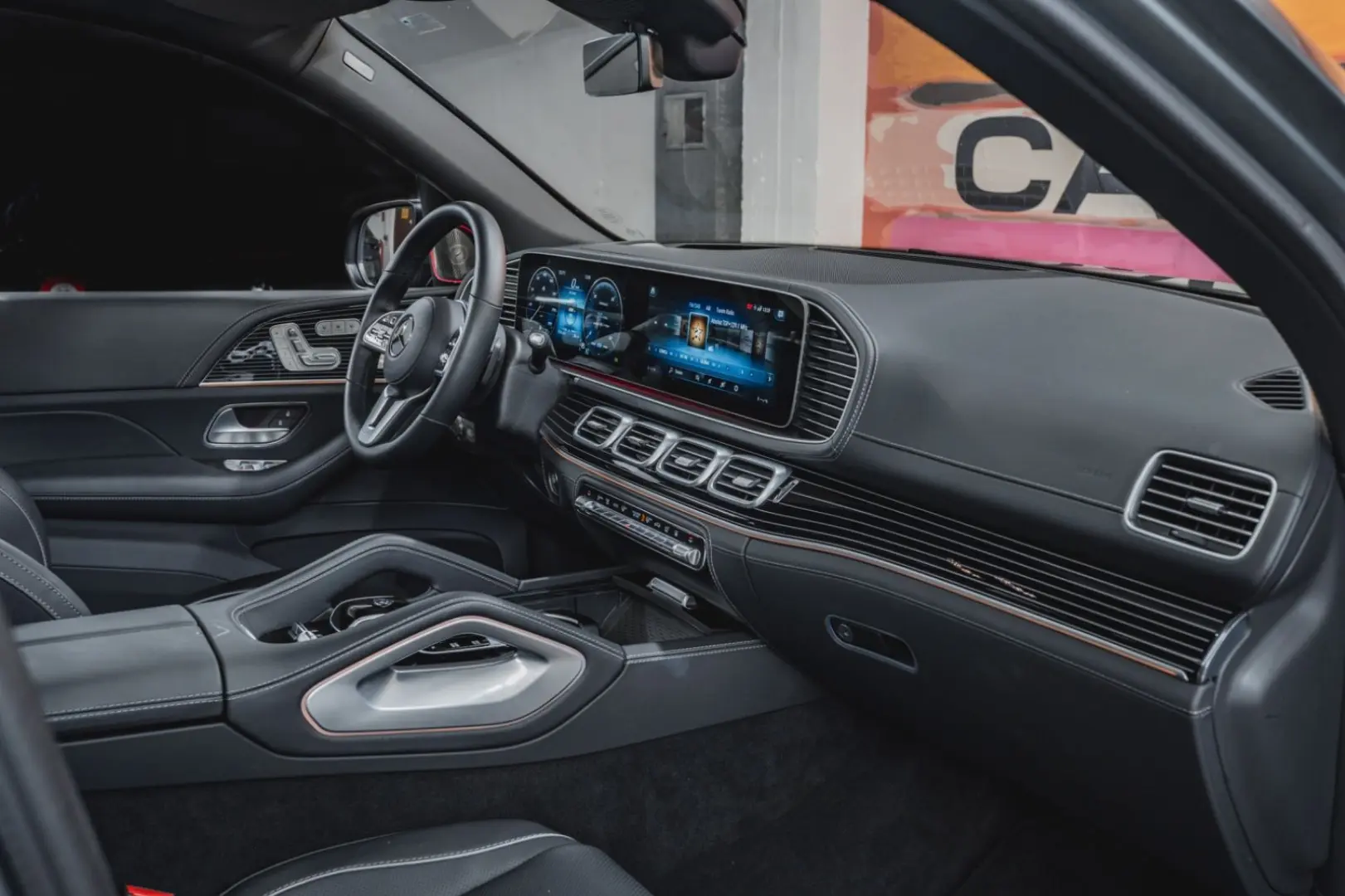 GLS 600 MAYBACH TWO-TONE FIRST HAND STOCK