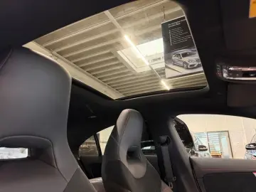 CLA 220 d AMG PANO NIGHT MBEAM AMBIENTE KAMERA