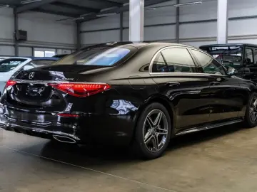 S 580 4M L AMG Line   MY2025   TV  Rear Steering