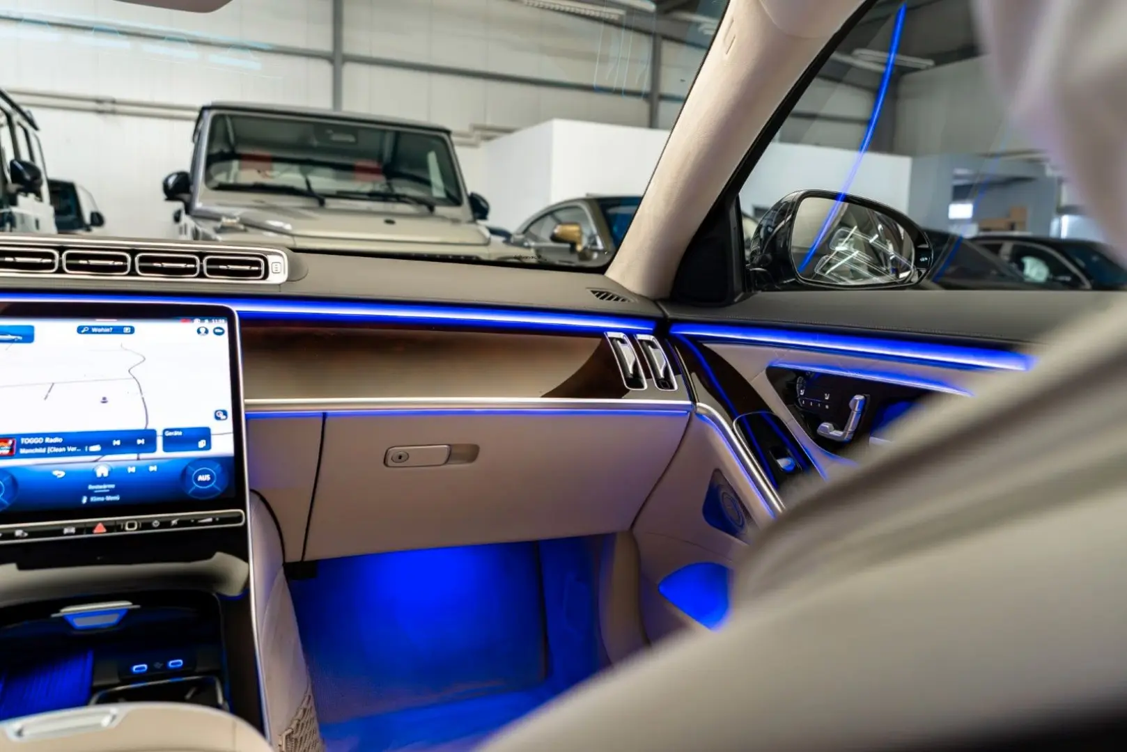 S 580 4M L AMG Line   MY2025   TV  Rear Steering