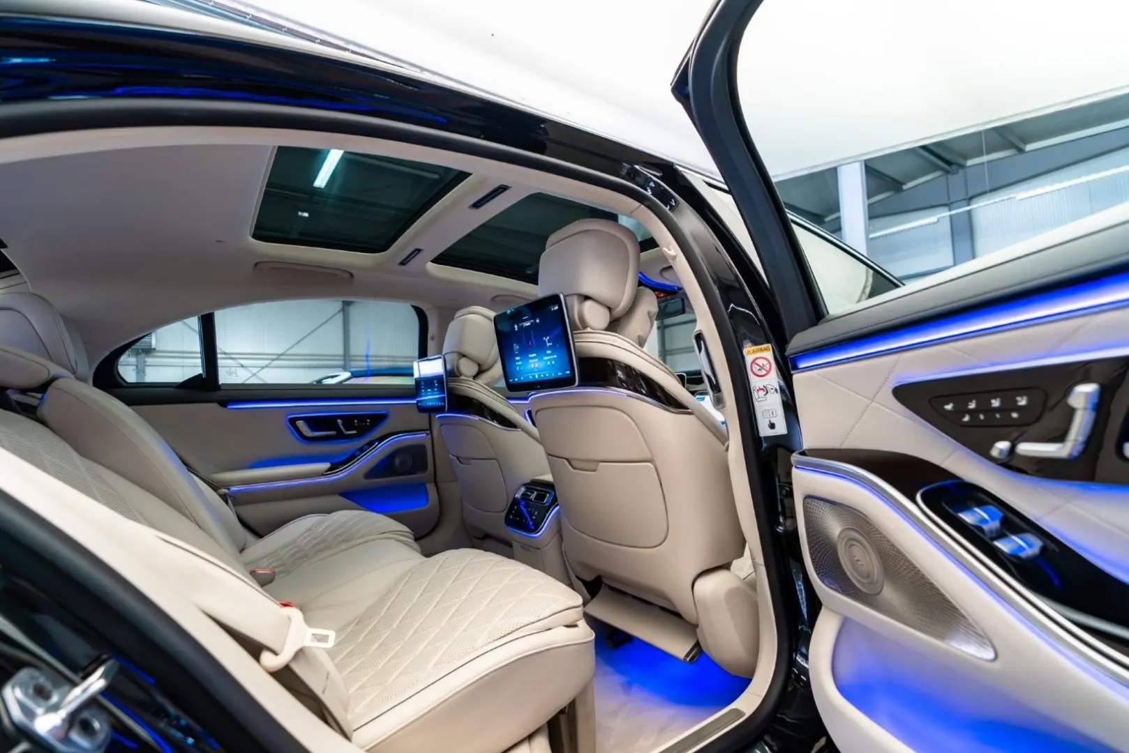 S 580 4M L AMG Line   MY2025   TV  Rear Steering