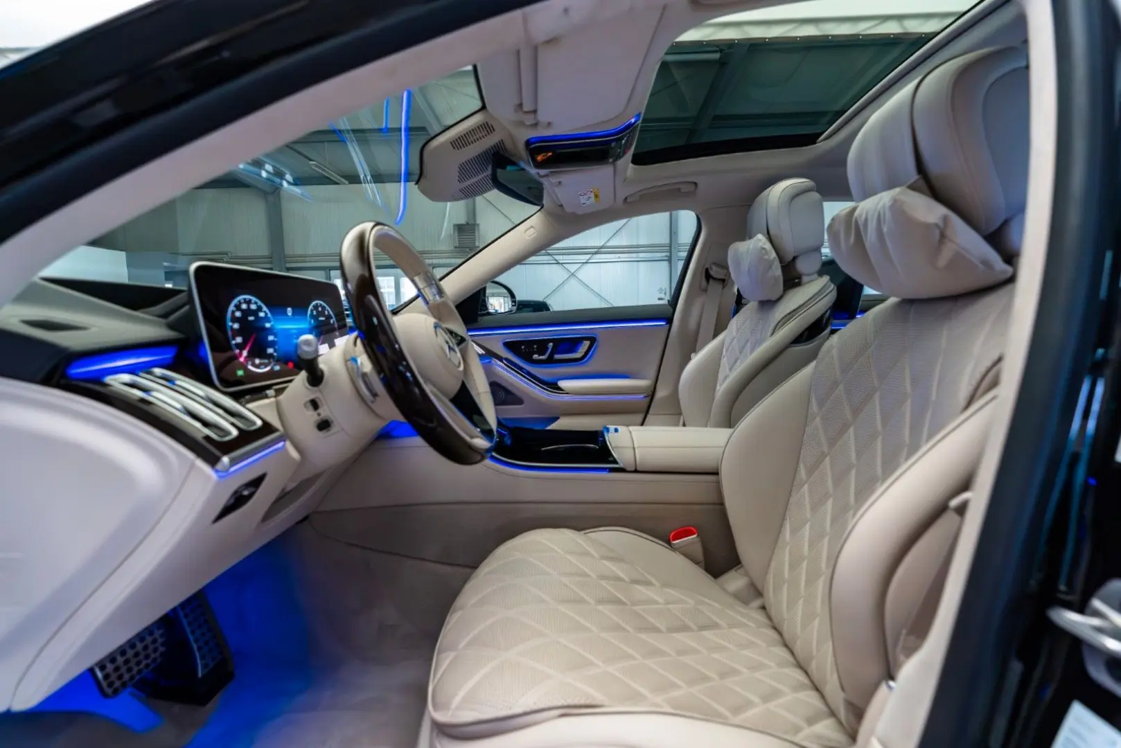 S 580 4M L AMG Line   MY2025   TV  Rear Steering