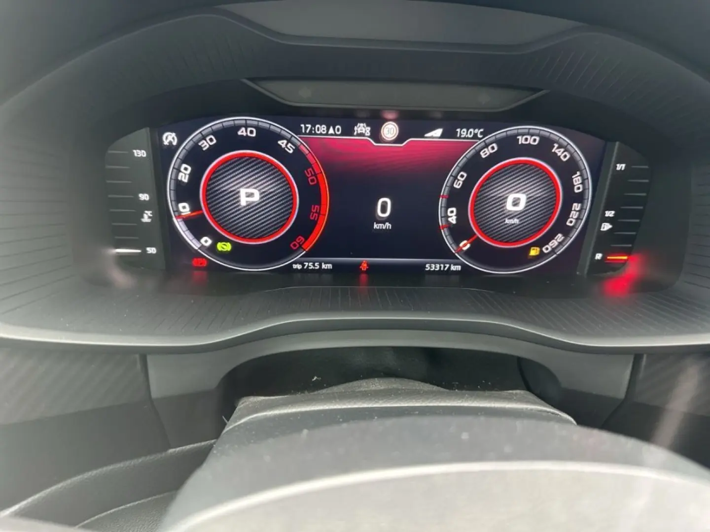 Kodiaq TDI 4x4 DSG RS AHK Navi ACC Pano StandHzg