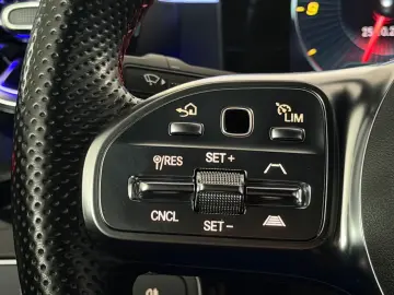 CLA 250e COUPE 3x AMG PANO BURMESTER KAM HUD 19'