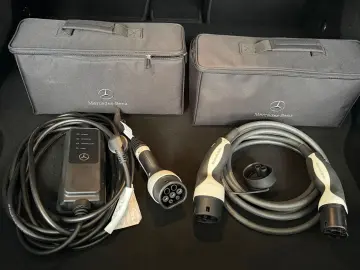 CLA 250e COUPE 3x AMG PANO BURMESTER KAM HUD 19'