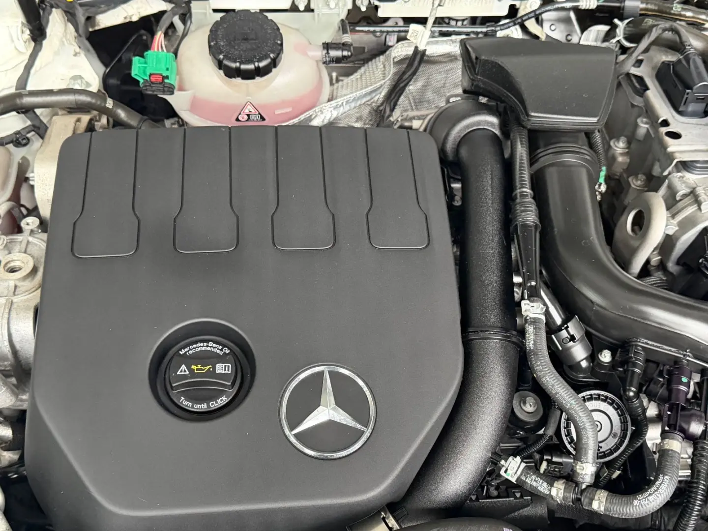 CLA 250e COUPE 3x AMG PANO BURMESTER KAM HUD 19'