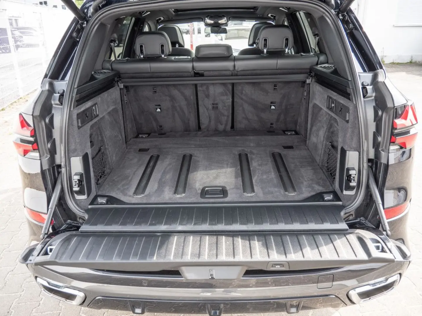 X5 xDr40i MSp SoftClose Ventil IconicGl 360 AmbientAir