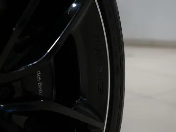 GLE 450 AMG HUD NIGHT LUFT 360  PANO BURMS WIDE