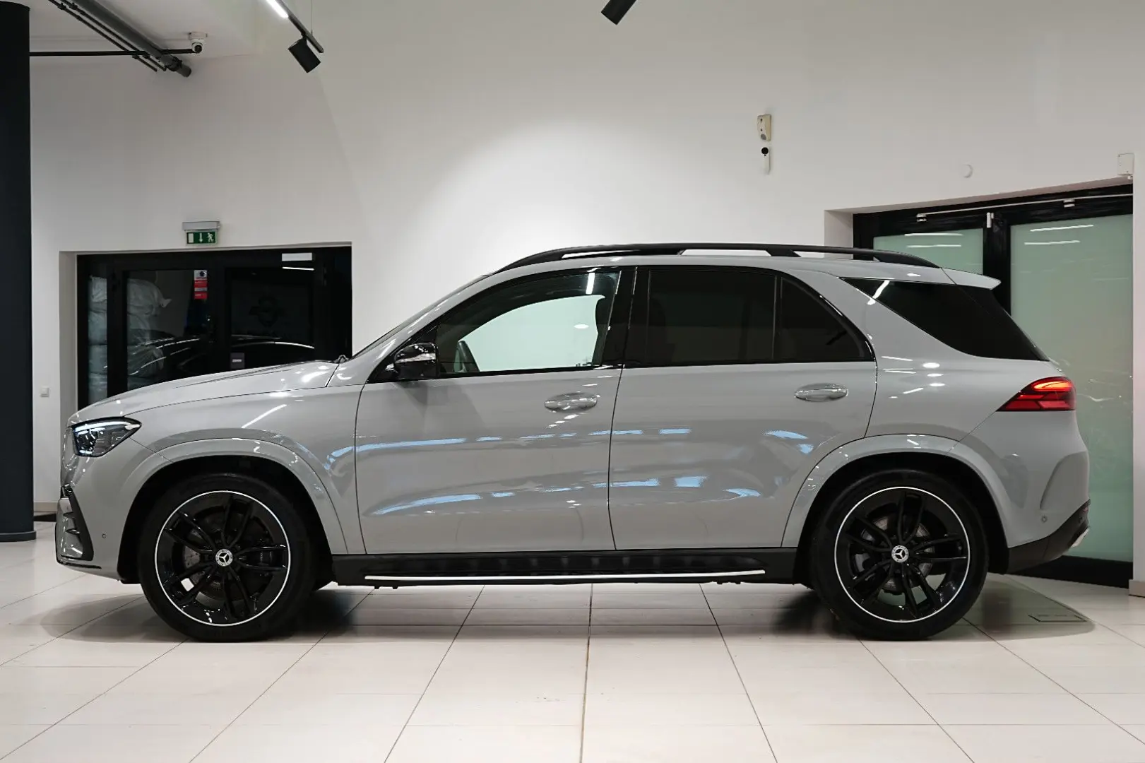 GLE 450 AMG HUD NIGHT LUFT 360  PANO BURMS WIDE