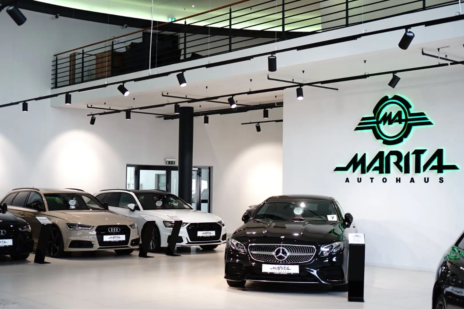 GLE 450 AMG HUD NIGHT LUFT 360  PANO BURMS WIDE