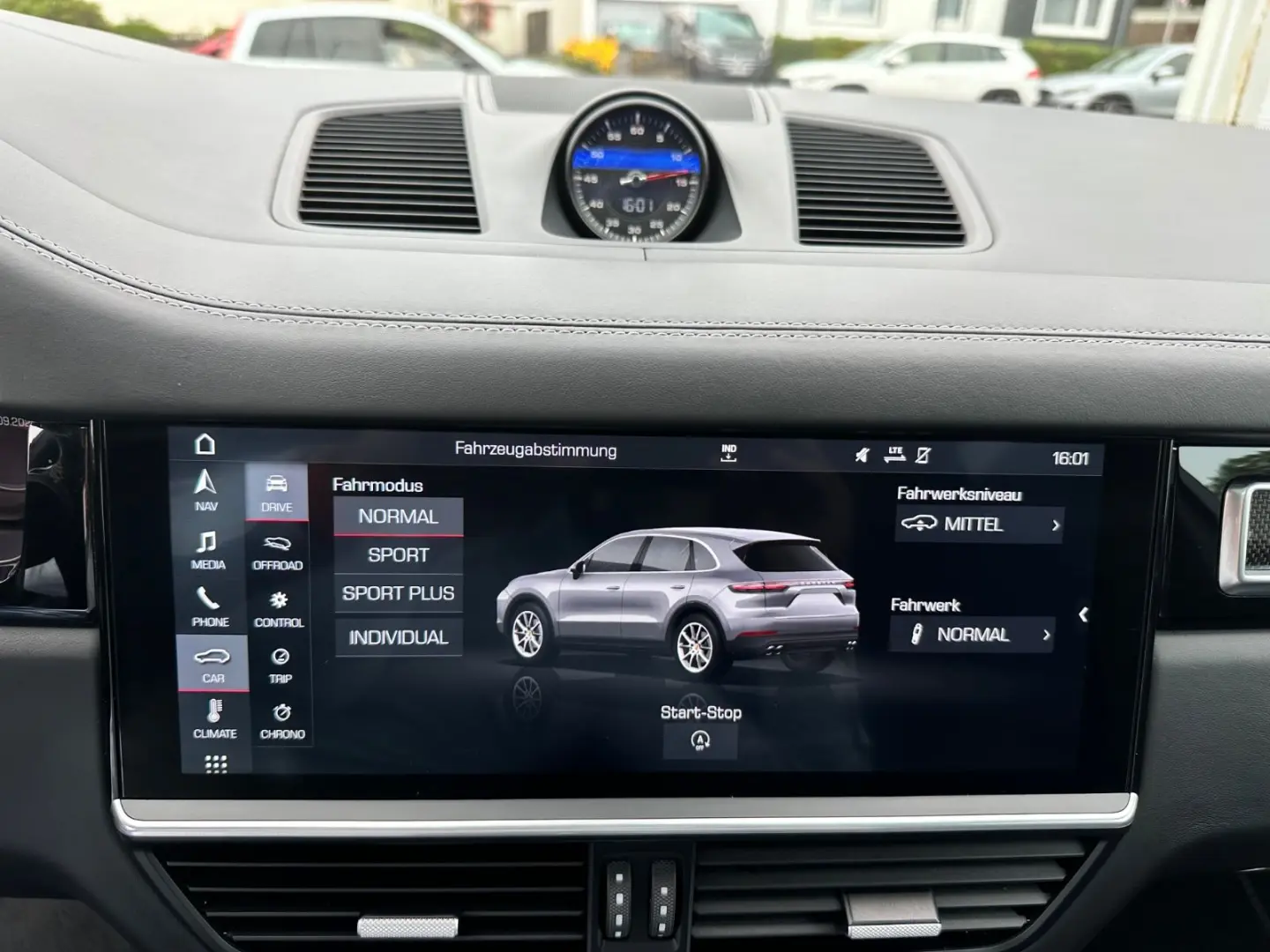 Cayenne S SPORTDESIGN PAKET HEAD CARBON PANO 21-