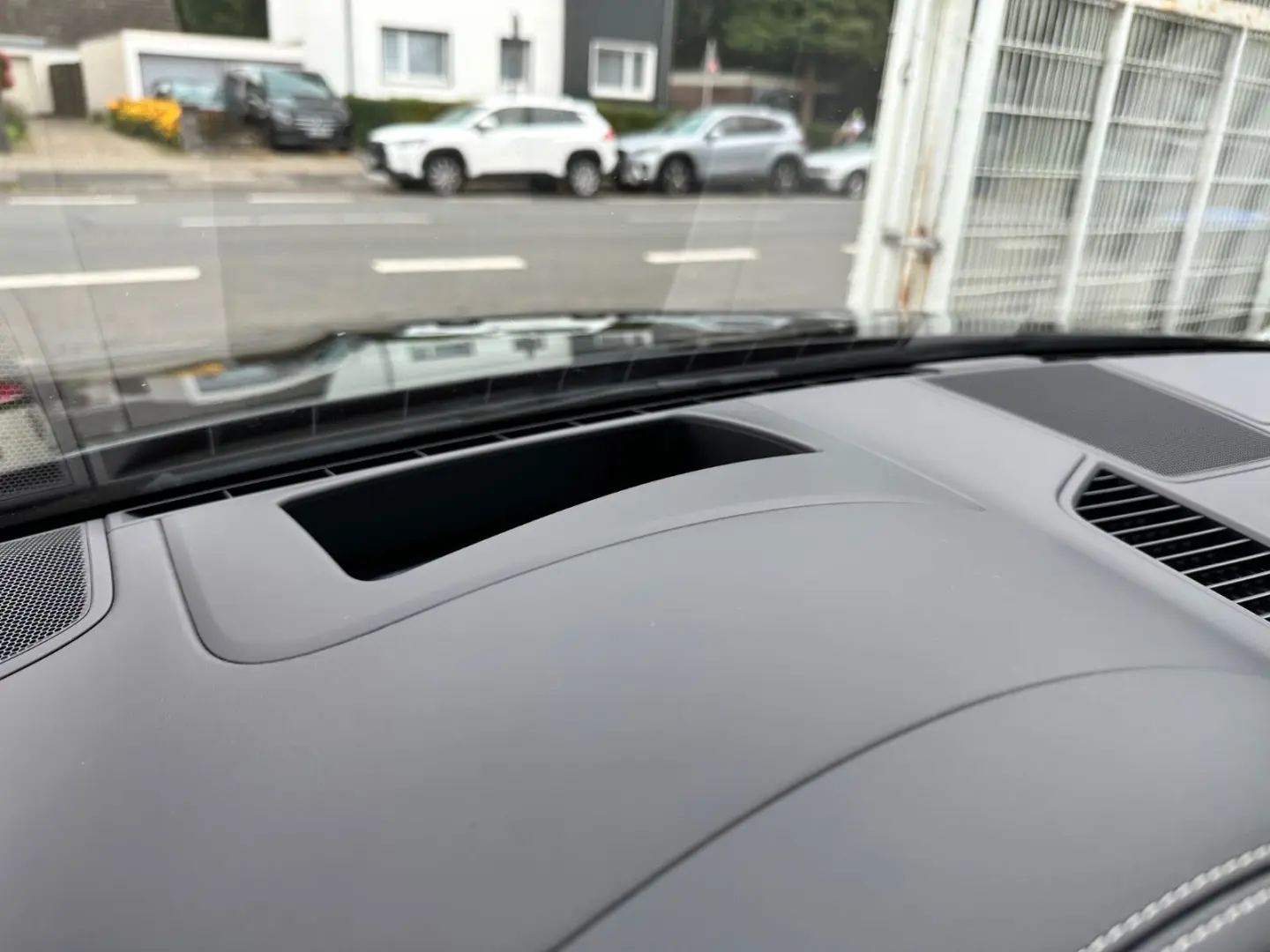 Cayenne S SPORTDESIGN PAKET HEAD CARBON PANO 21-