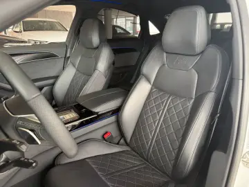 A8 50 TDI S-LINE QUATTRO MATRIX PANO LEDER B&O