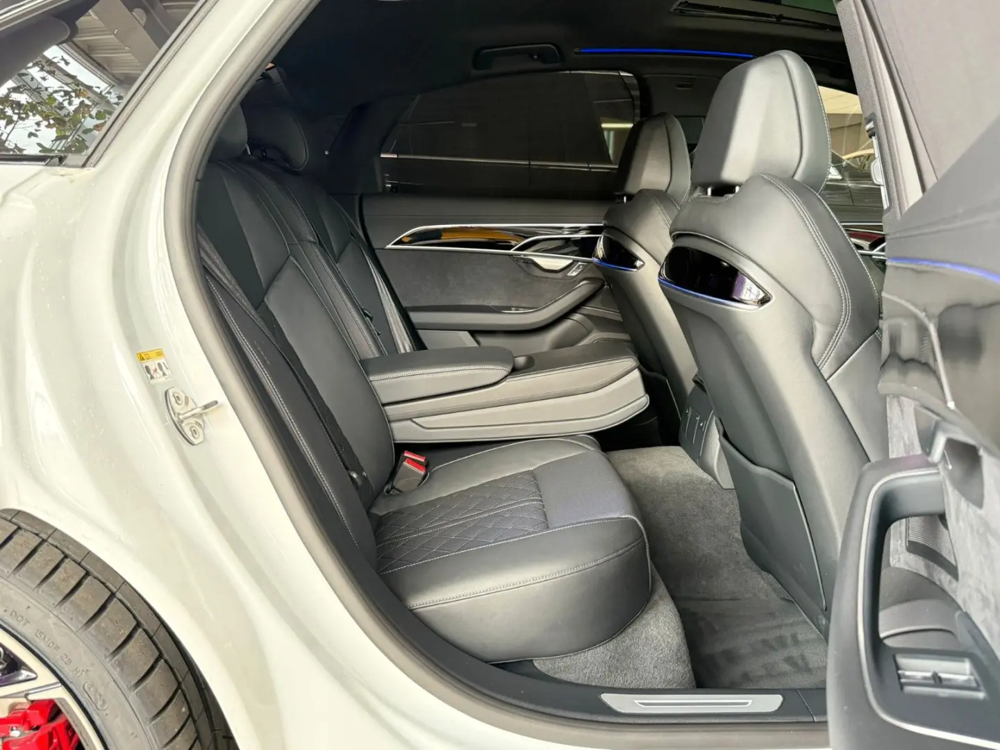 A8 50 TDI S-LINE QUATTRO MATRIX PANO LEDER B&O