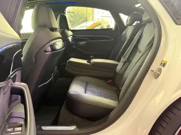 A8 50 TDI S-LINE QUATTRO MATRIX PANO LEDER B&O