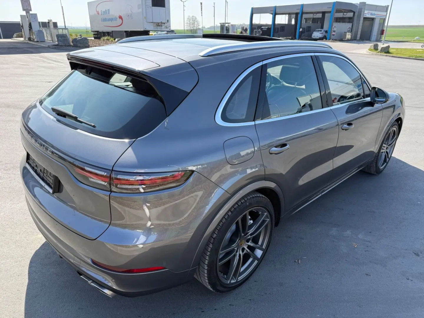 Cayenne Turbo HAL Panorama Luft Standh Sitzbelüf