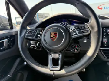 Cayenne Turbo HAL Panorama Luft Standh Sitzbelüf