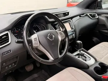 Nissan Qashqai 1.6 dCi X-Tronic Tekna – 2017