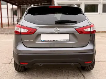 Nissan Qashqai 1.6 dCi X-Tronic Tekna – 2017