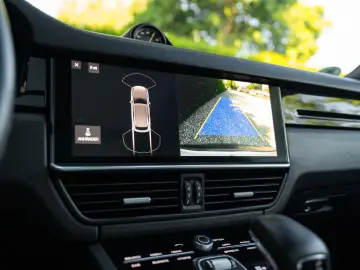 Cayenne E-Hy SportDesign HUD ACC 22 SpoAbg eAHK