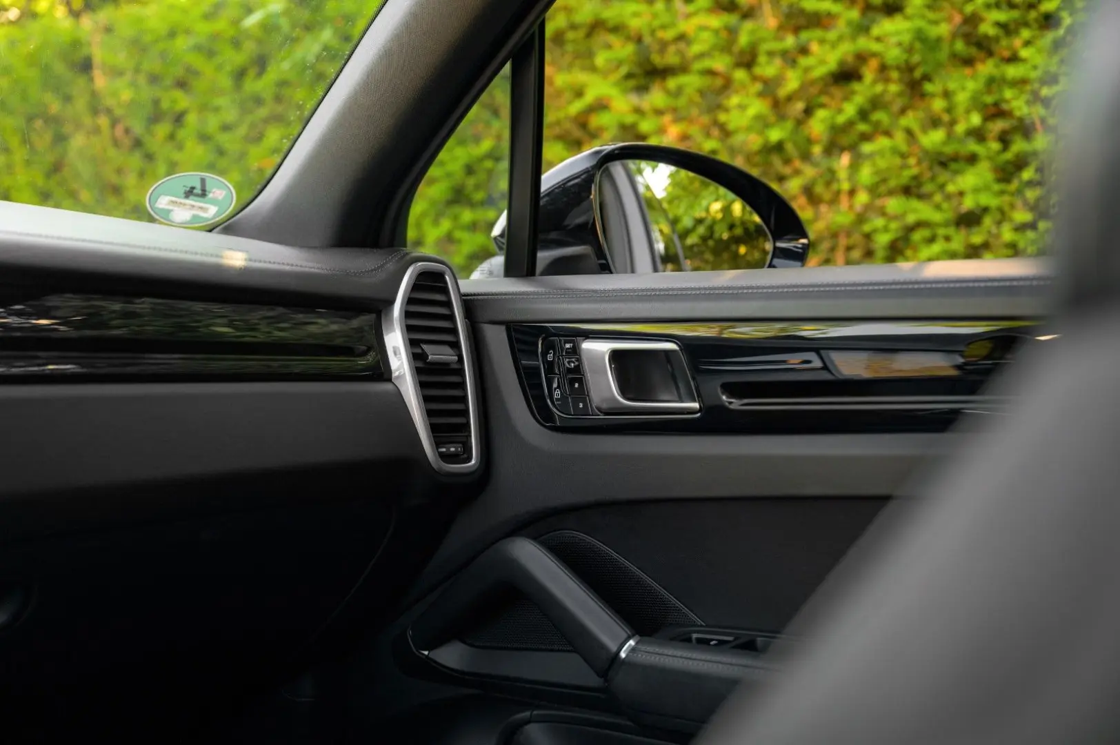 Cayenne E-Hy SportDesign HUD ACC 22 SpoAbg eAHK