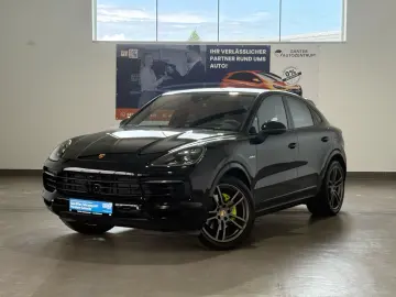 Cayenne Coupe E-Hybrid AHK PANO HUD BOSE 360KAM