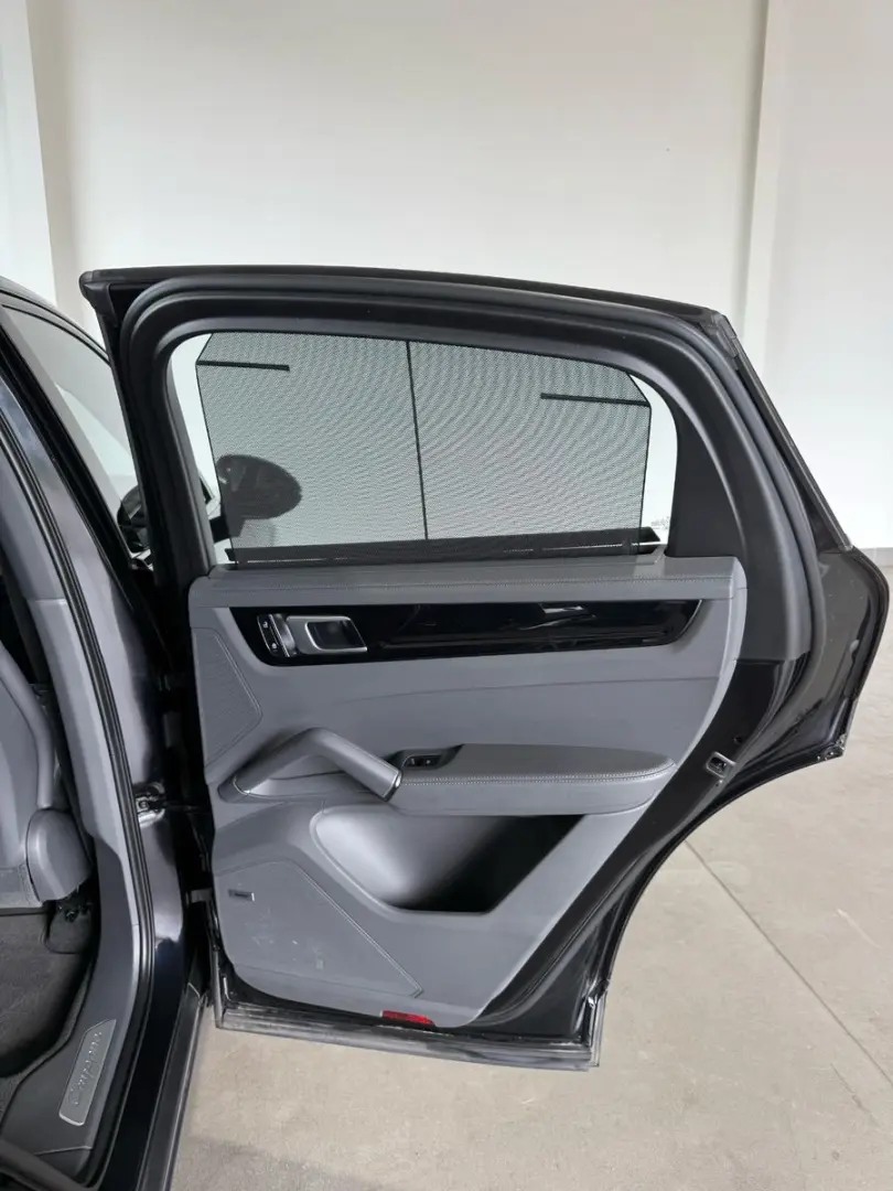 Cayenne Coupe E-Hybrid AHK PANO HUD BOSE 360KAM
