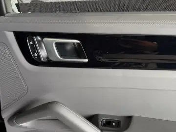 Cayenne Coupe E-Hybrid AHK PANO HUD BOSE 360KAM