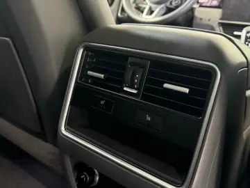 Cayenne Coupe E-Hybrid AHK PANO HUD BOSE 360KAM