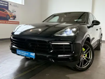 Cayenne Coupe E-Hybrid AHK PANO HUD BOSE 360KAM