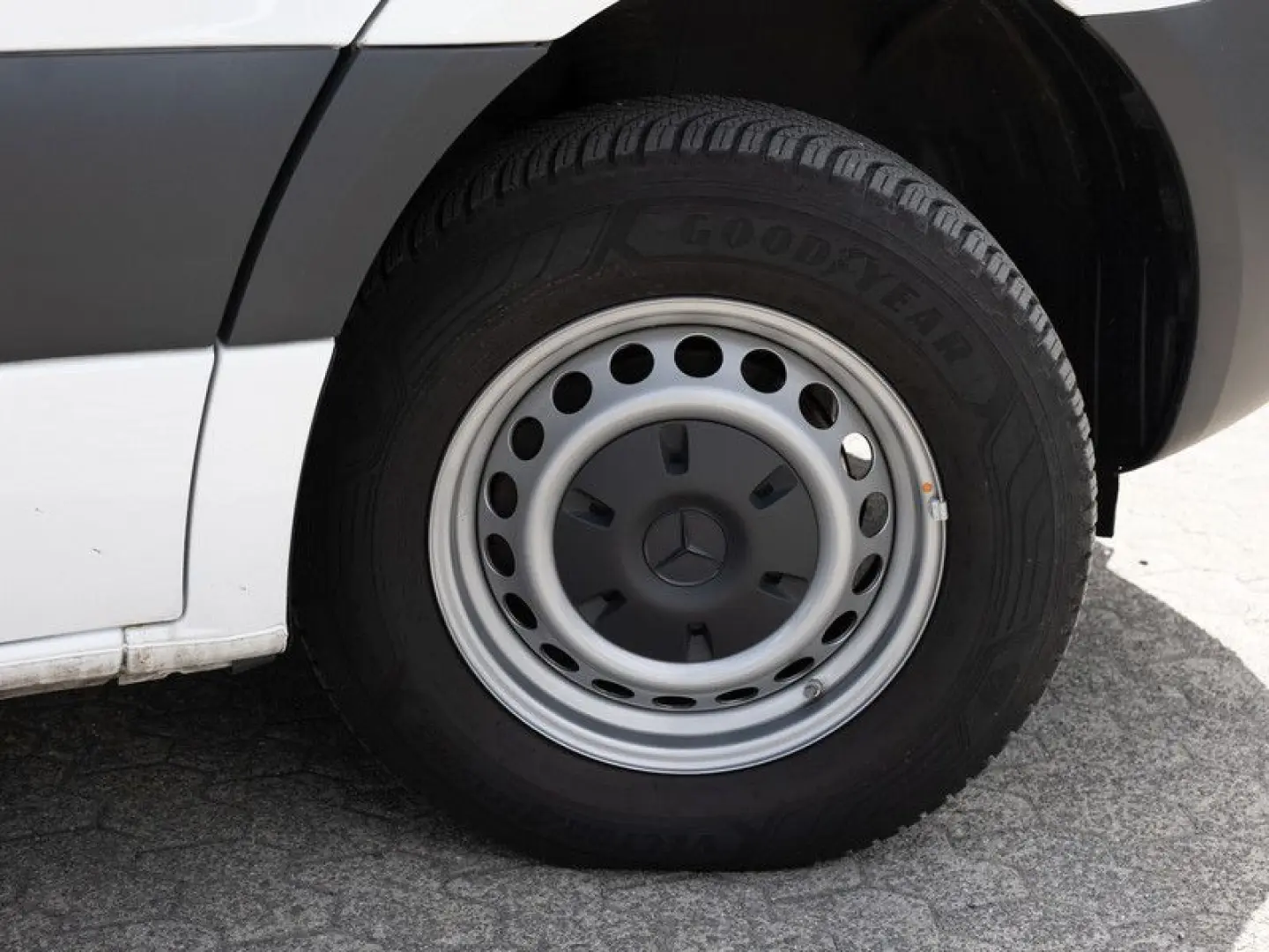 Sprinter 317 Tourer L3H2 AHK Stdhz 9Sitz D-Klima