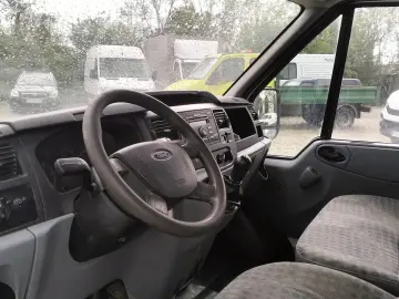 Ford TRANSIT 7 LOCURI BASCULABIL