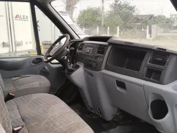Ford TRANSIT 7 LOCURI BASCULABIL