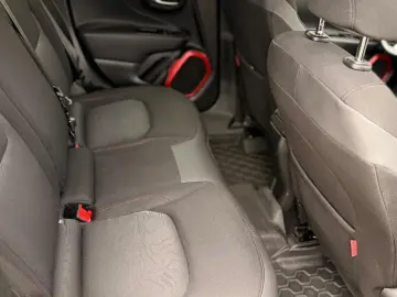 Jeep Renegade Trailhawk 2.0 M-Jet 4x4 AT – 2015