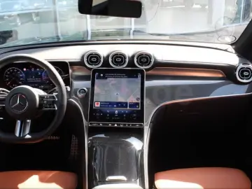 Mercedes-Benz GLC 300 d 4M AMG Noapte LED AHK