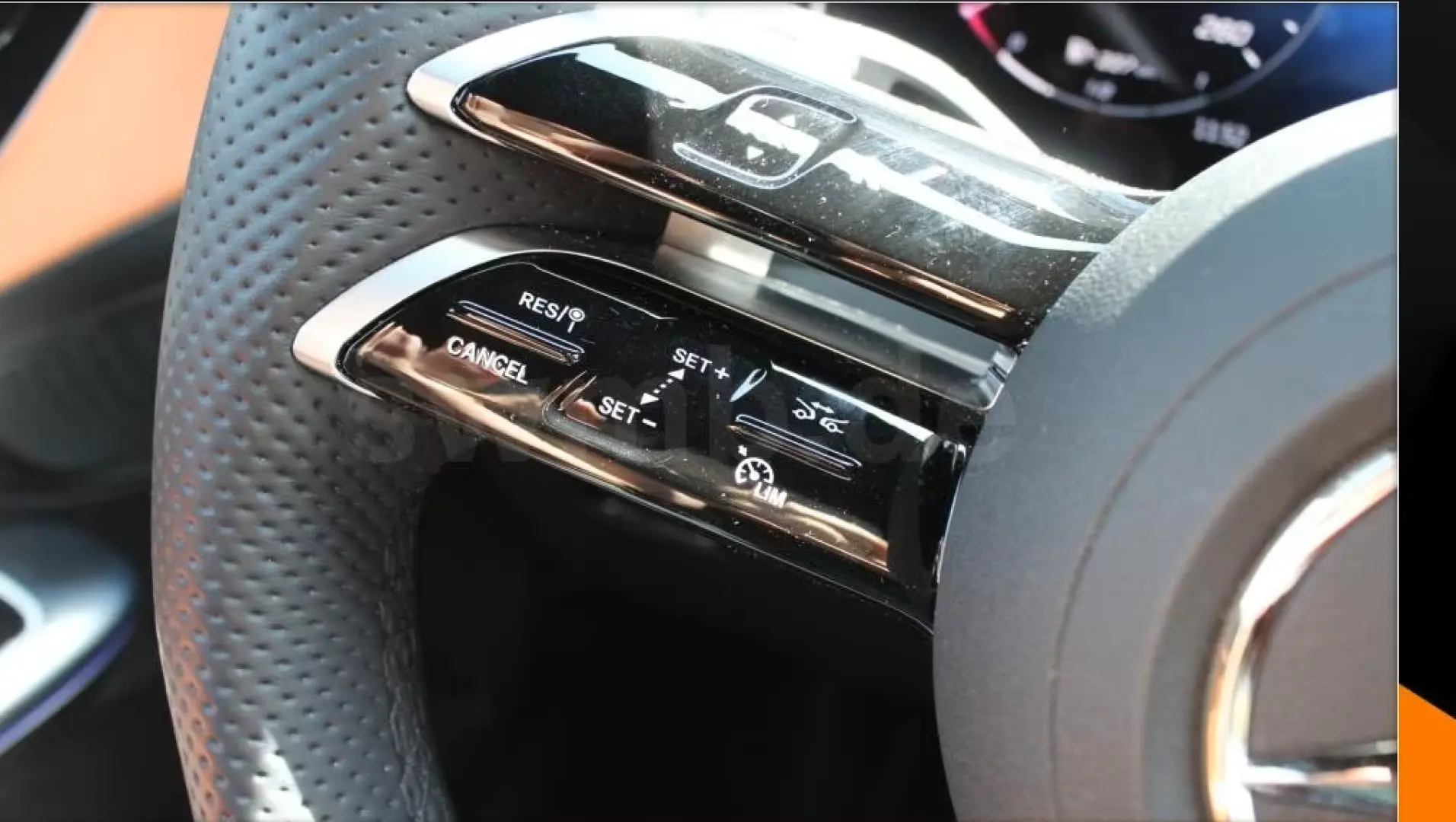 Mercedes-Benz GLC 300 d 4M AMG Noapte LED AHK