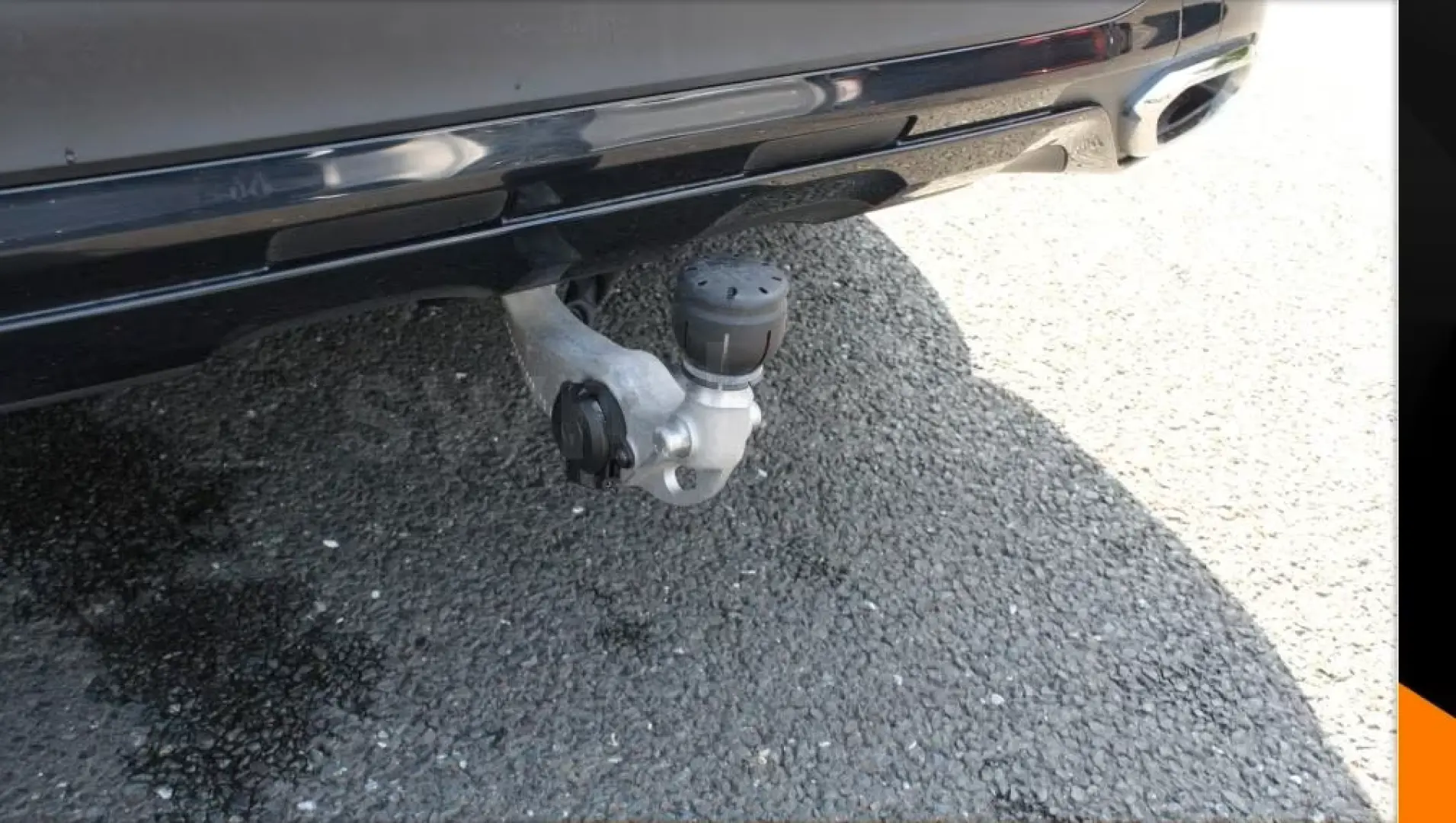 Mercedes-Benz GLC 300 d 4M AMG Noapte LED AHK