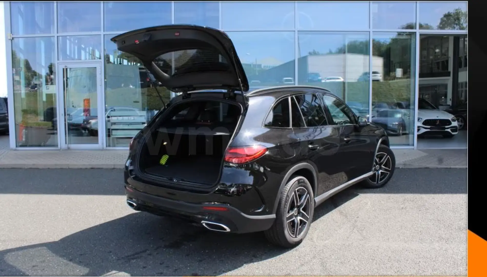 Mercedes-Benz GLC 300 d 4M AMG Noapte LED AHK