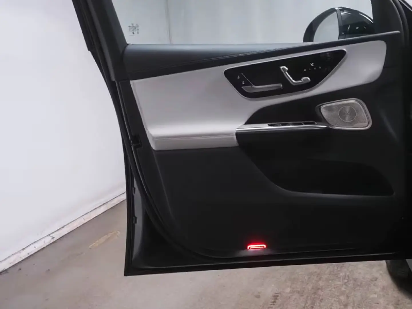 Mercedes-Benz GLC 300 4M AMG AHK PANO DISTRONIC