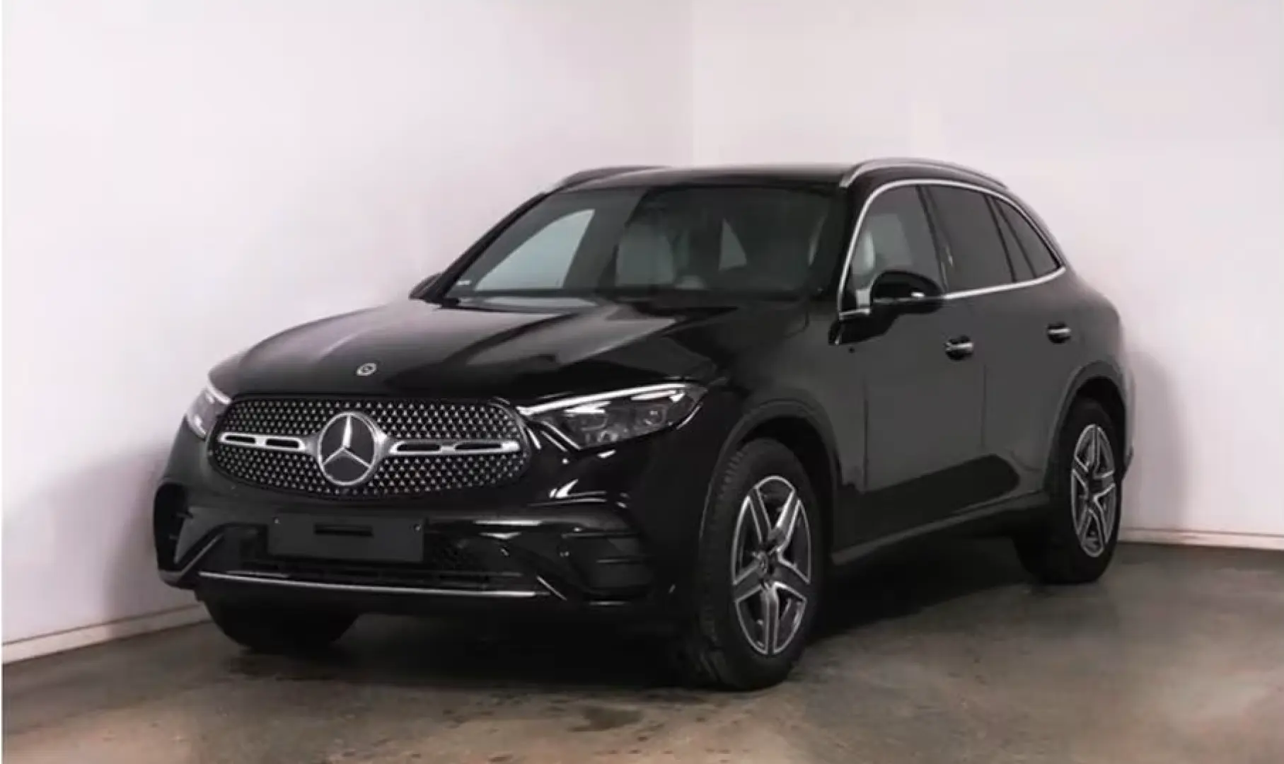 Mercedes-Benz GLC 300 4M AMG AHK PANO DISTRONIC
