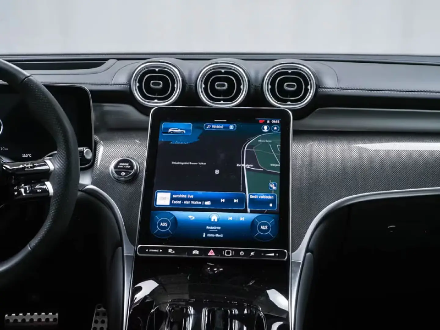 Mercedes-Benz GLC 300 4M AMG AHK PANO DISTRONIC