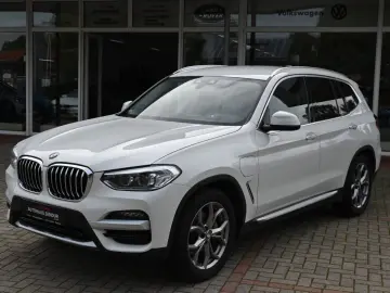 X3 Baureihe X3 xDrive 30 e xLine  TOP S-HEFT