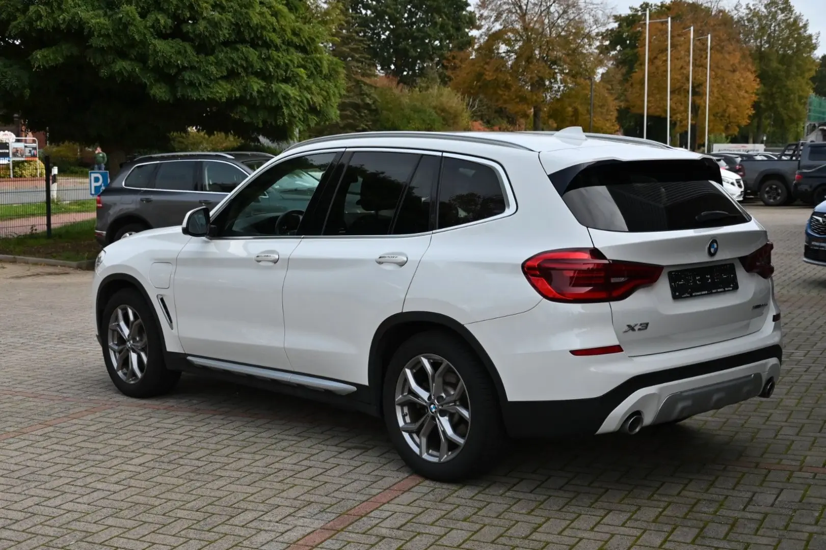 X3 Baureihe X3 xDrive 30 e xLine  TOP S-HEFT