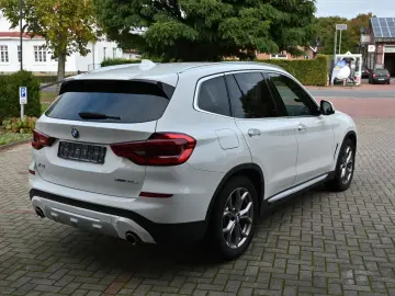 X3 Baureihe X3 xDrive 30 e xLine  TOP S-HEFT