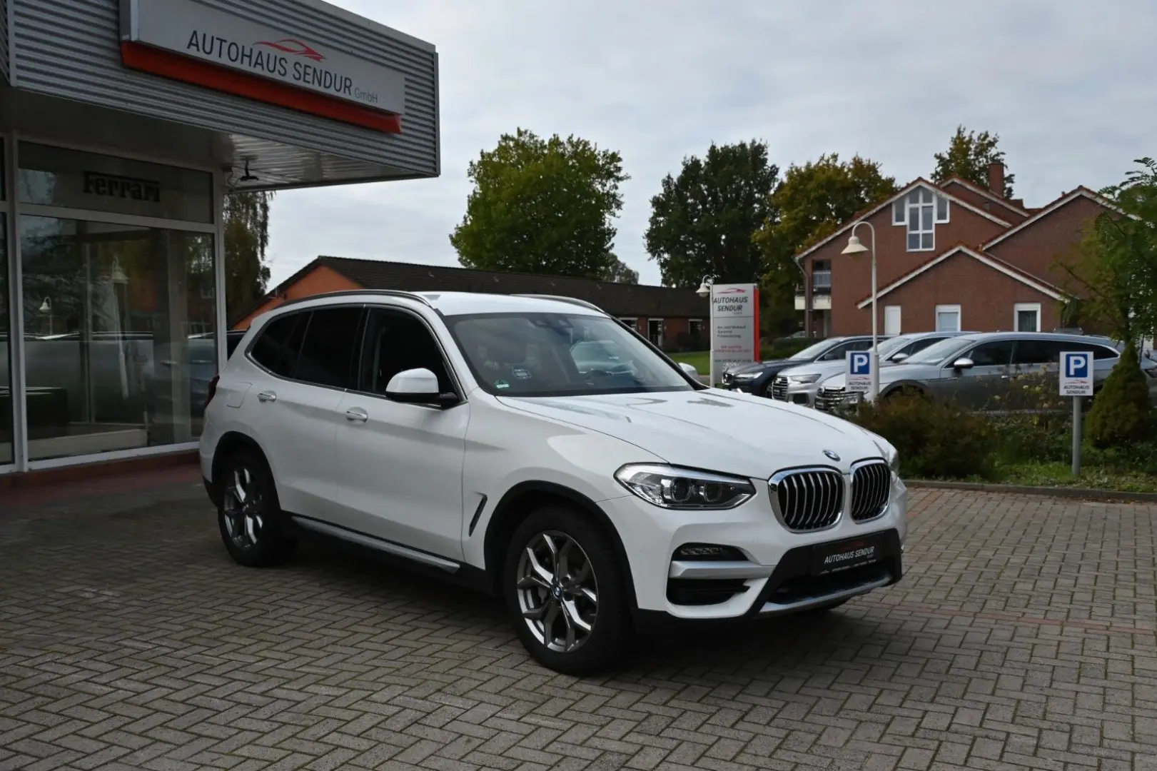 X3 Baureihe X3 xDrive 30 e xLine  TOP S-HEFT