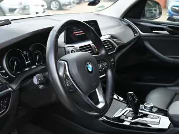 X3 Baureihe X3 xDrive 30 e xLine  TOP S-HEFT