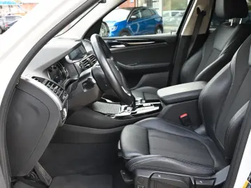 X3 Baureihe X3 xDrive 30 e xLine  TOP S-HEFT