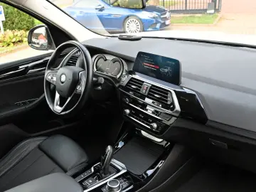 X3 Baureihe X3 xDrive 30 e xLine  TOP S-HEFT